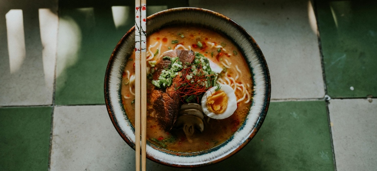 A hot bowl of ramen—one of the top winter activities to enjoy in NYC after your move.
